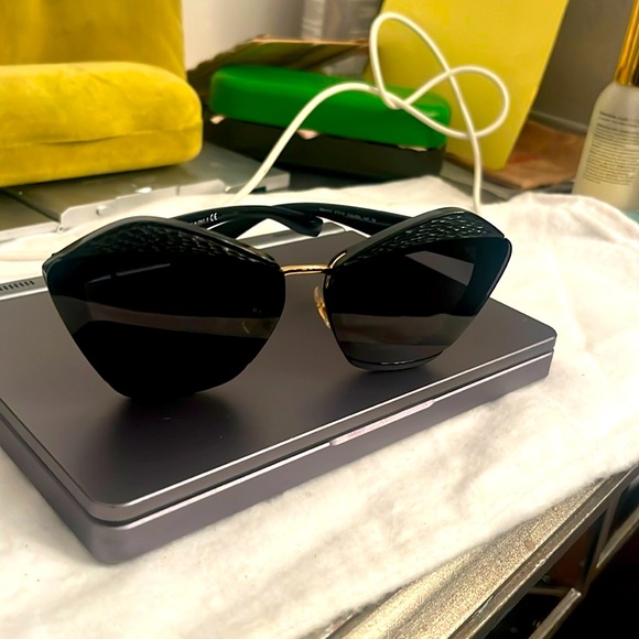 Miu Miu sunglasses AUTHENTIC SMU 01X NWOT - Picture 4 of 8